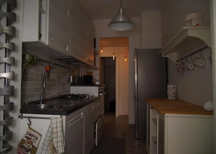Flora House Apartment